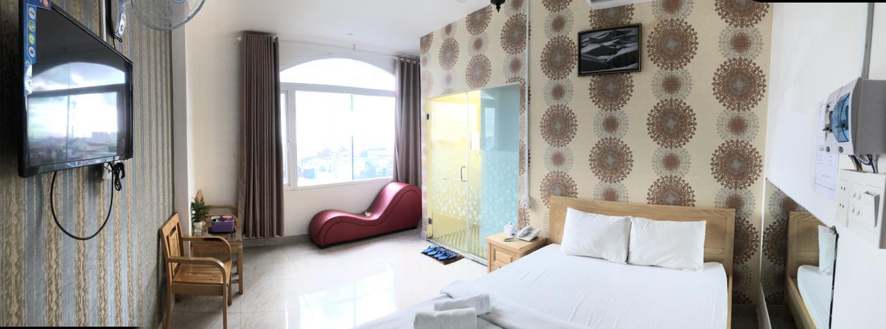 Love hôtel Eros 2*